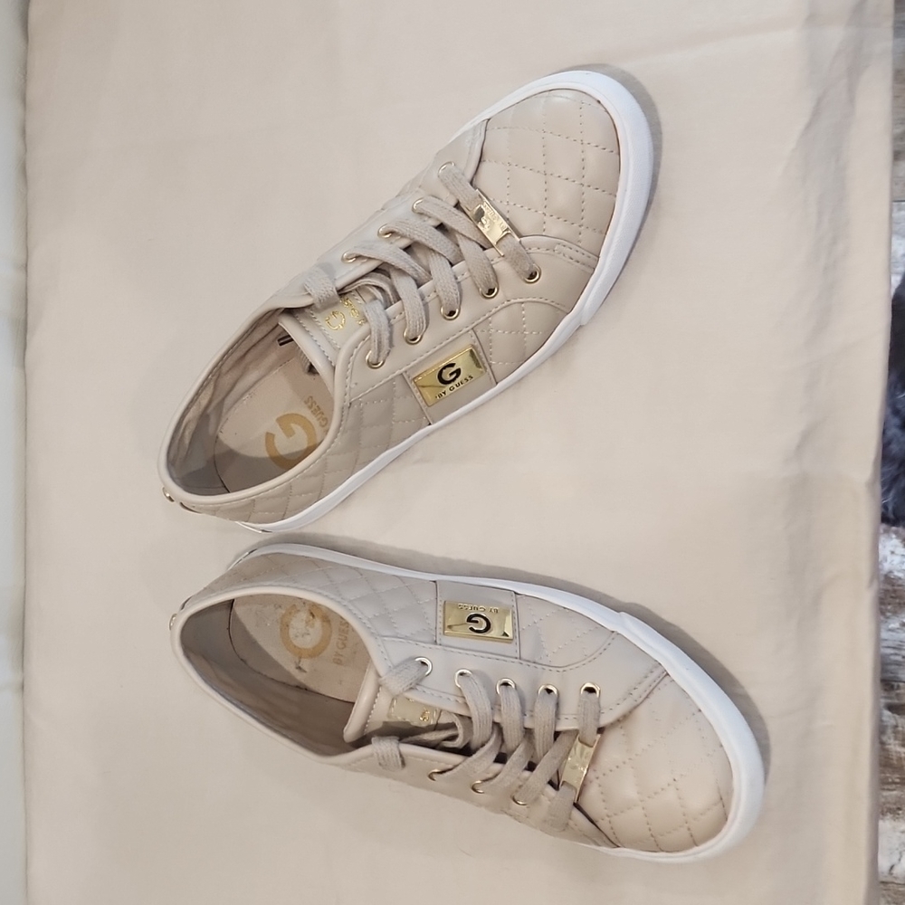 Guess shoes - Picture 3 of 4